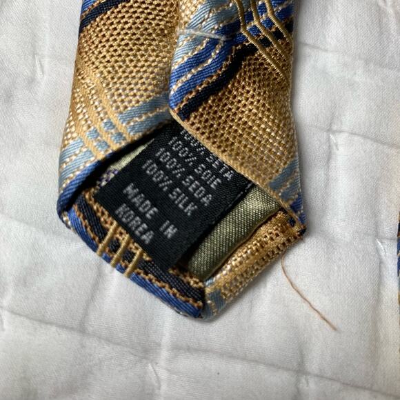 Roberto Villini Couture Men’s Tie - Picture 3 of 5